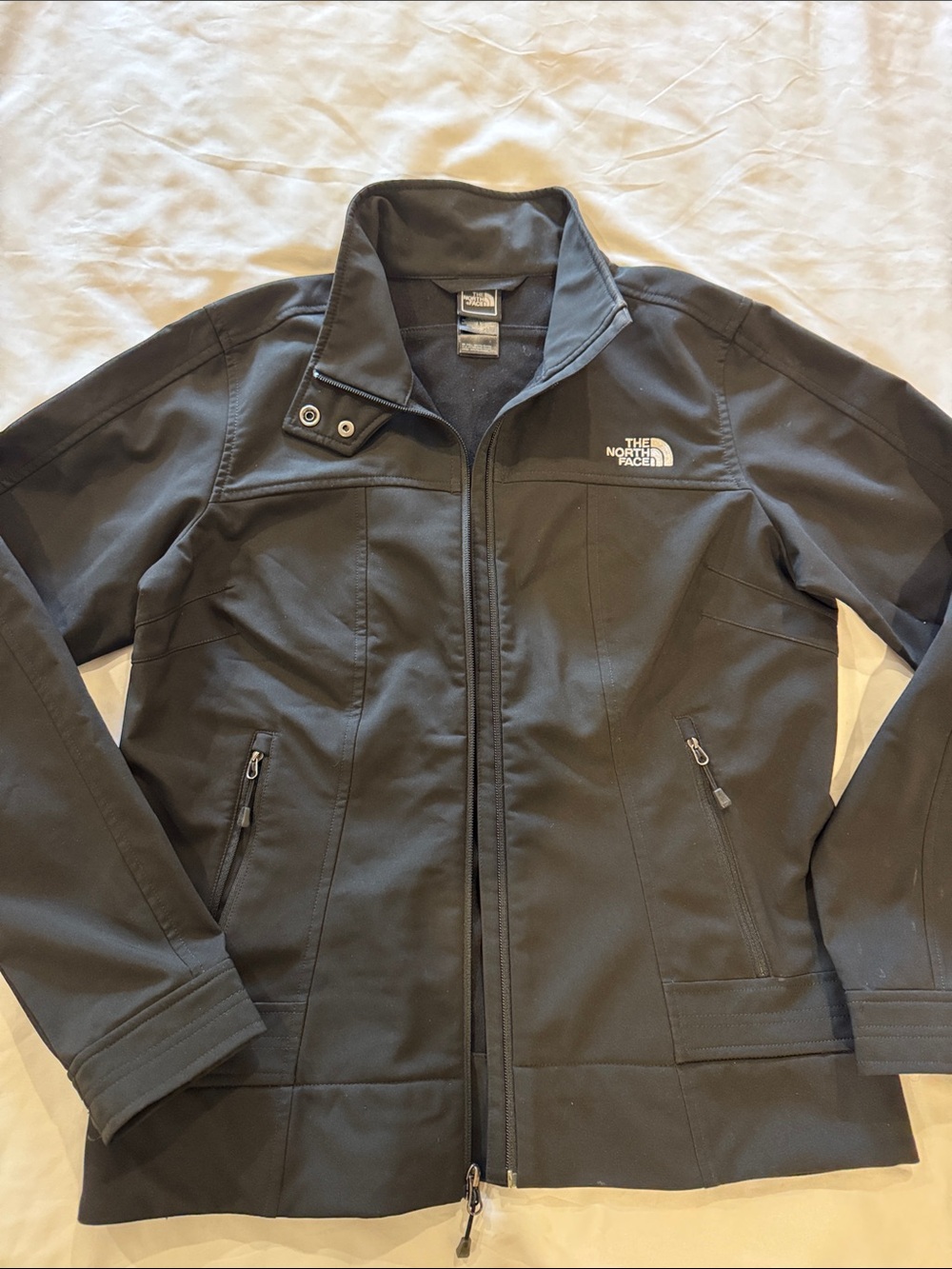 The North Face Women's Black Softshell Utility Jacket L